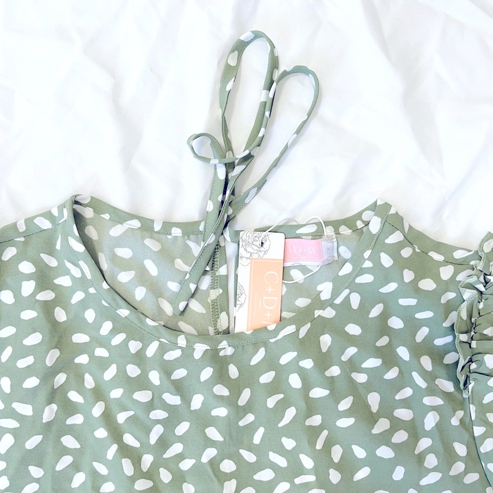 Geometric Print Blouse in Aqua Foam- NEW 2022 - Picture 4 of 7